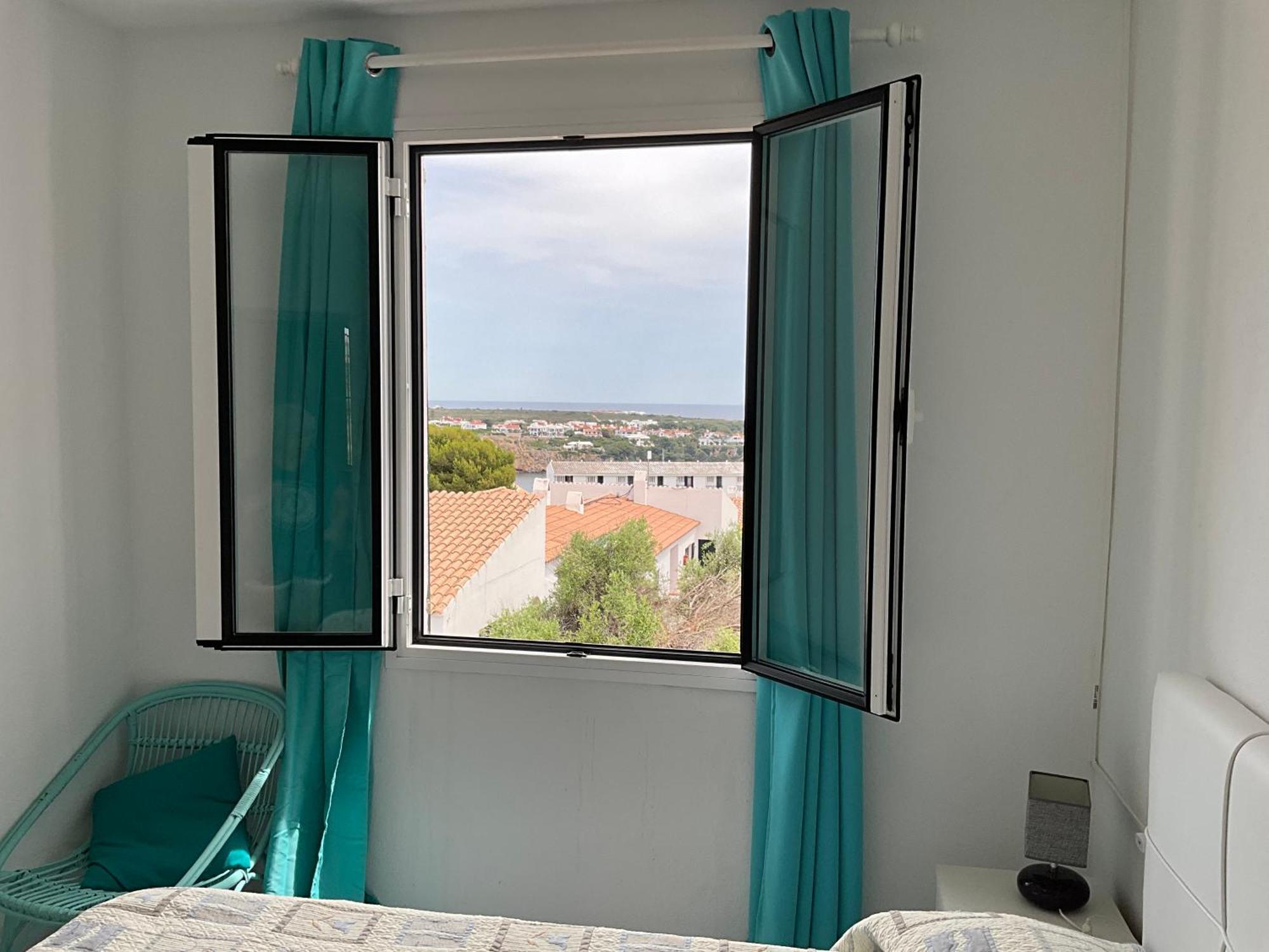 Vistas Al Mar Y La Piscina Daire Arenal d'en Castell Dış mekan fotoğraf