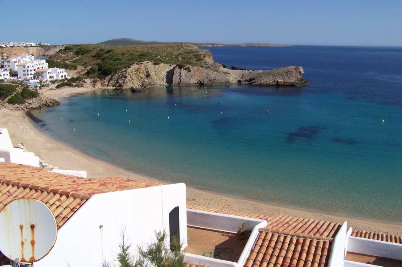 Vistas Al Mar Y La Piscina Daire Arenal d'en Castell Dış mekan fotoğraf